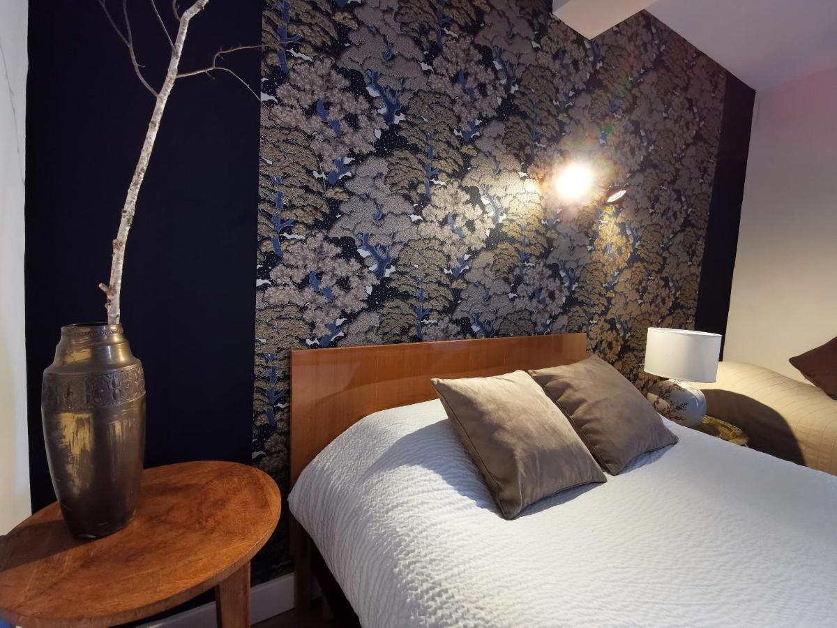 Logis Hotel Restaurant La Barguillere Saint-Pierre-de-Riviere ภายนอก รูปภาพ