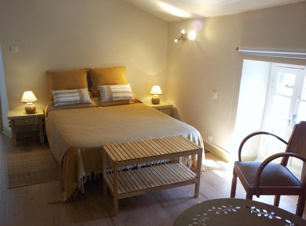 Logis Hotel Restaurant La Barguillere Saint-Pierre-de-Riviere ภายนอก รูปภาพ