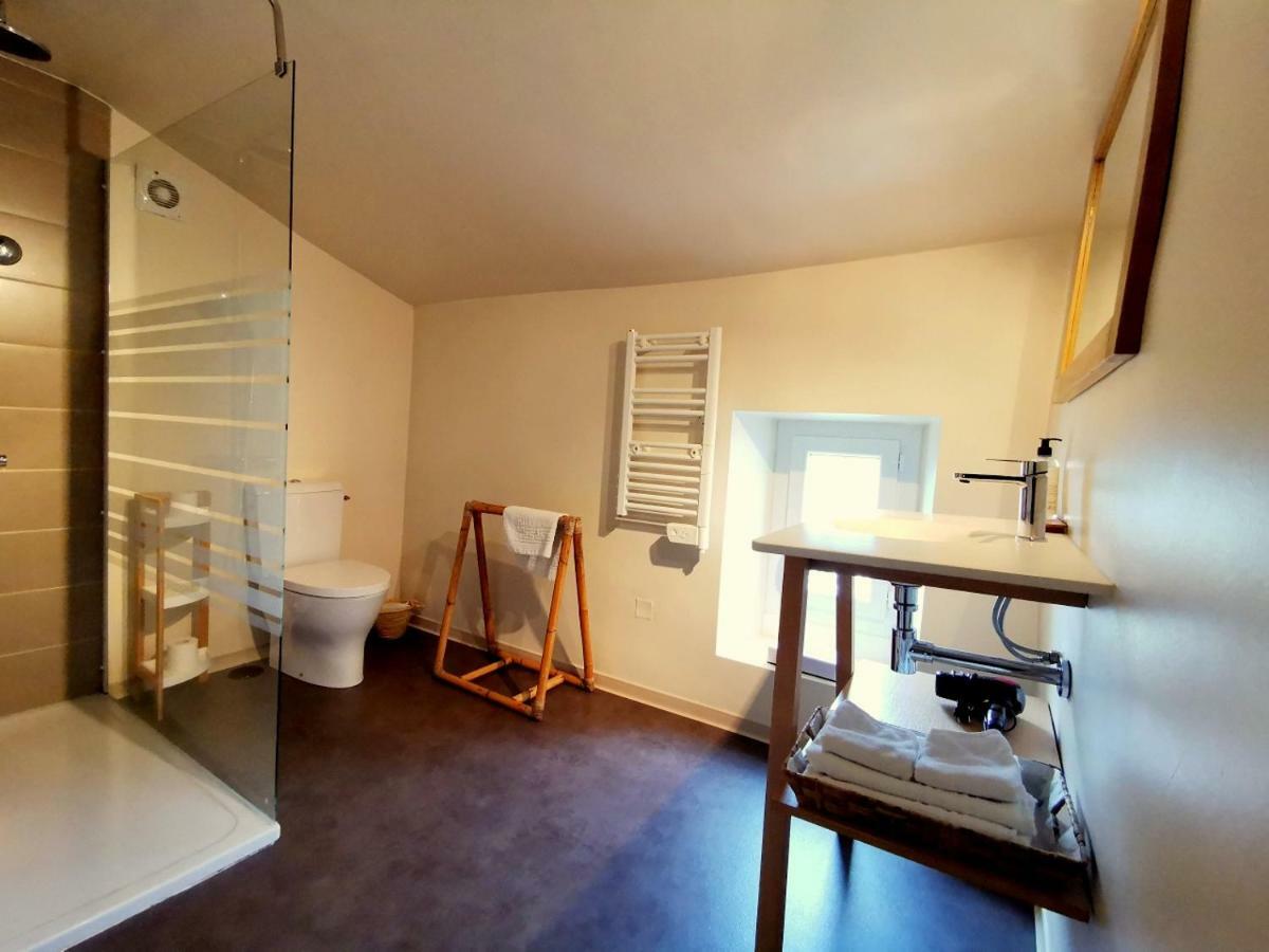 Logis Hotel Restaurant La Barguillere Saint-Pierre-de-Riviere ภายนอก รูปภาพ